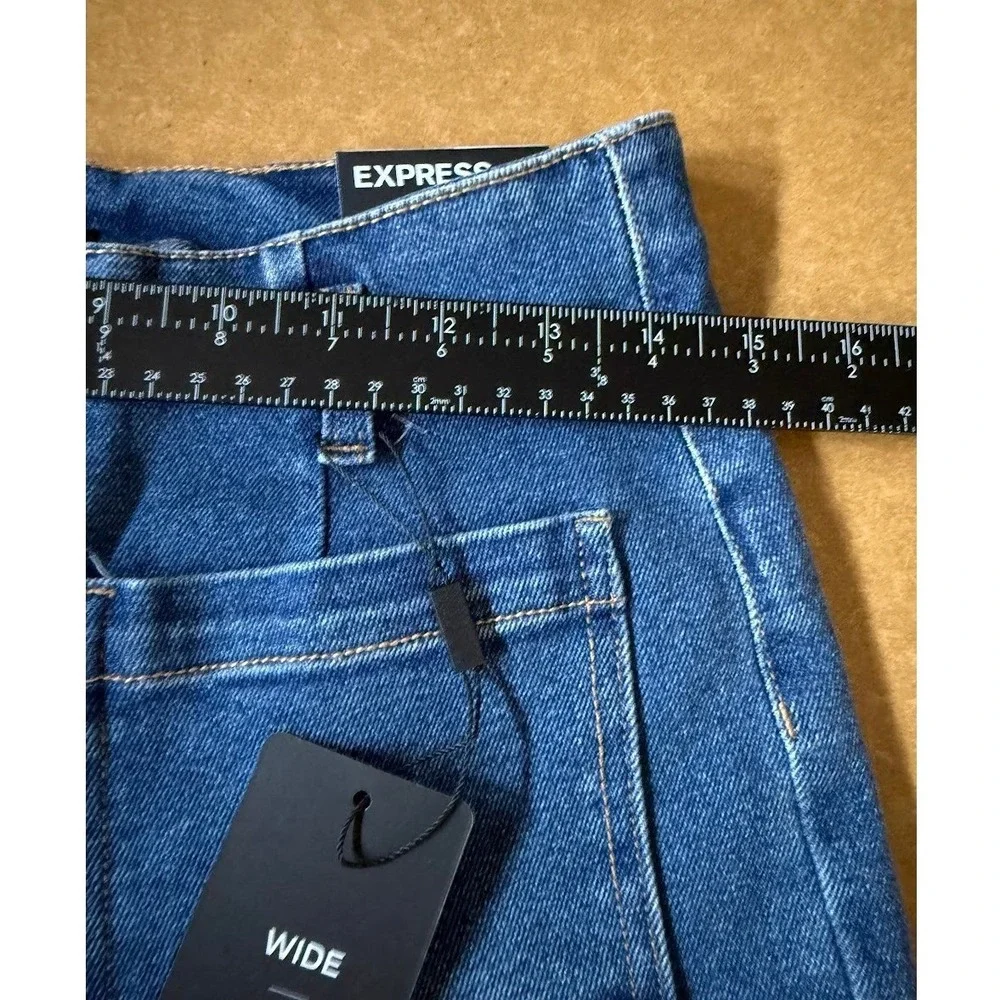 Express High Rise Wide Leg‎ Jeans Medium Wash Blue Size 6 NWT 10045DDM
